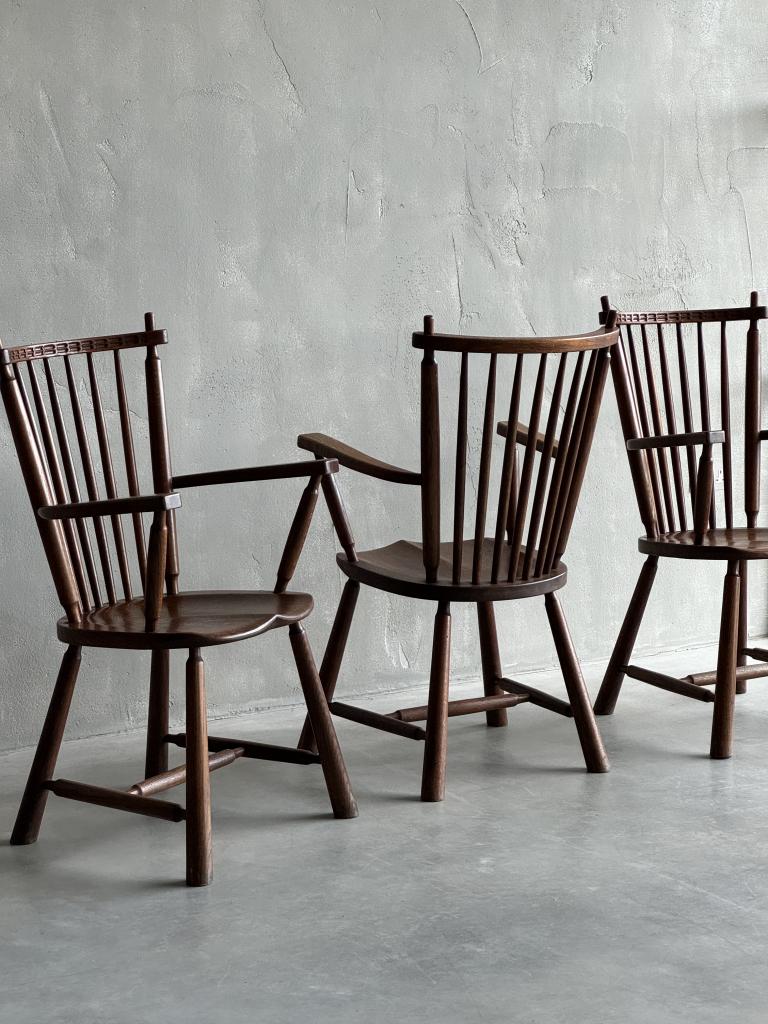 A Set of 4 Midcentury Oak Stick Back Chairs