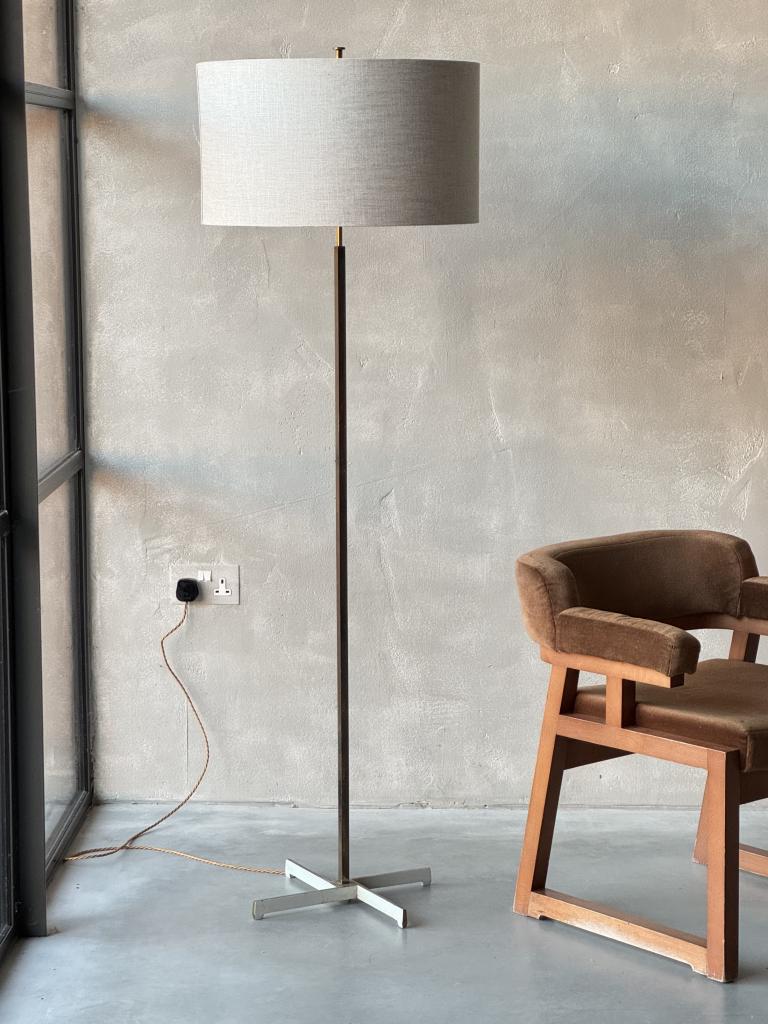 A fine 1960s Brass Floor Lamp.