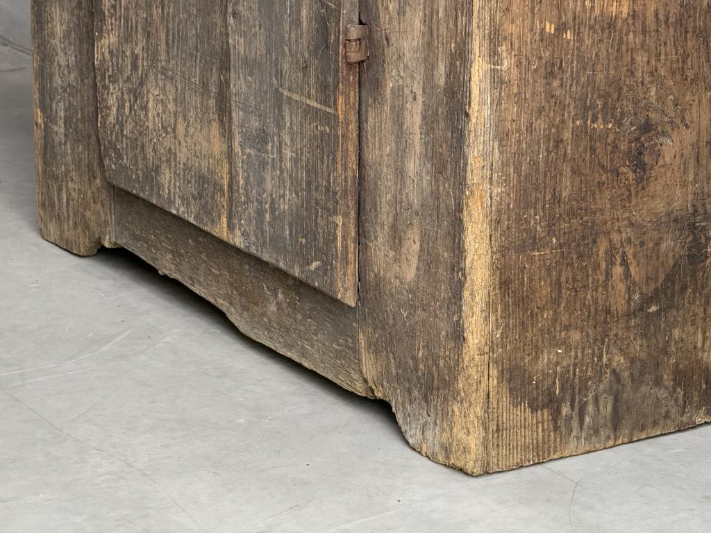 A Primitive C18th Pine Cupboard