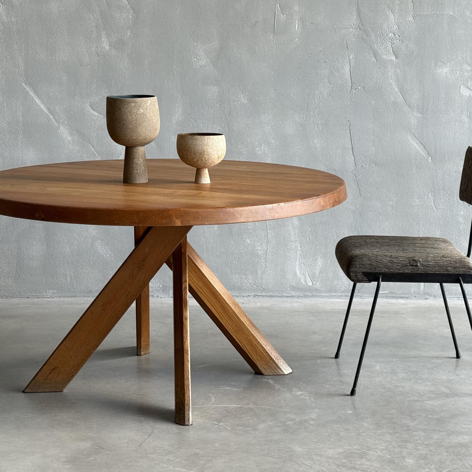 A T21B Circular Elm Table by Pierre Chapo