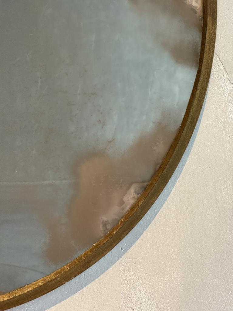 A Huge foxed Convex Mirror
