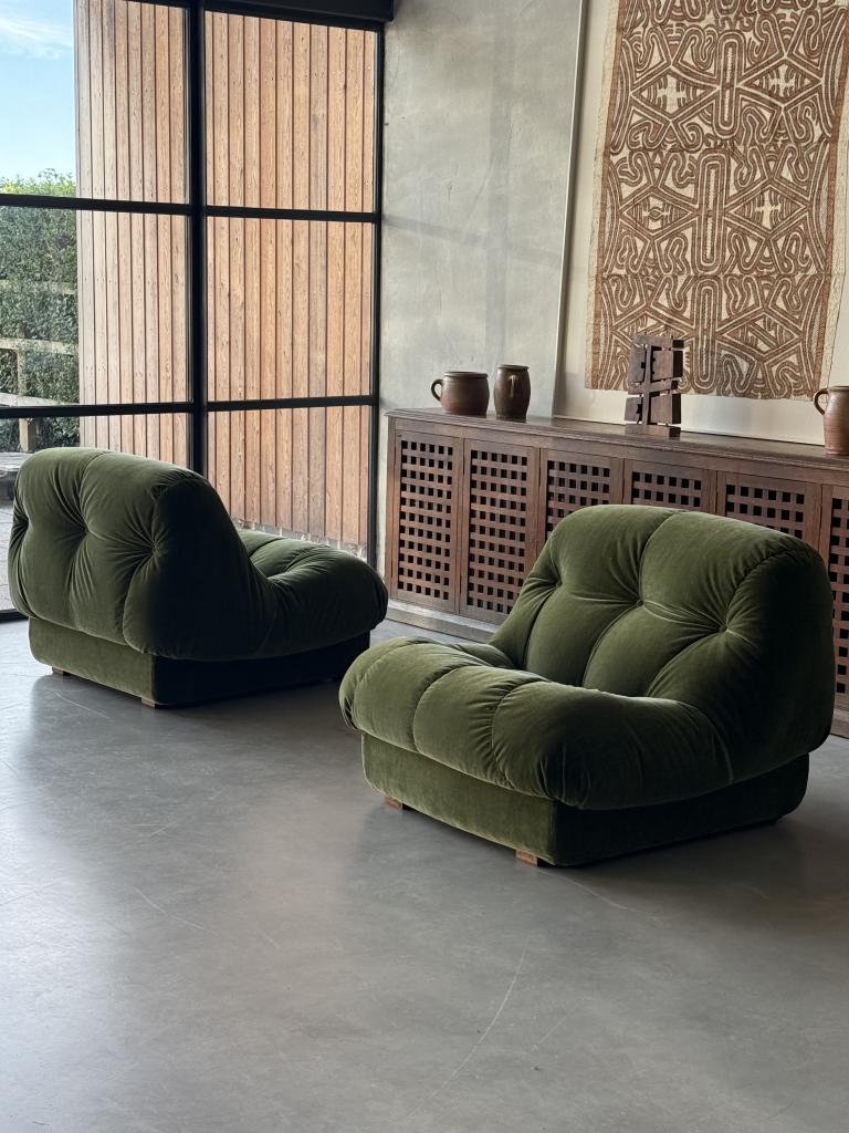 A Pair of 1970s Italian Lounge Chairs